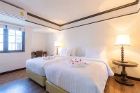 Mora Boutique Hotel