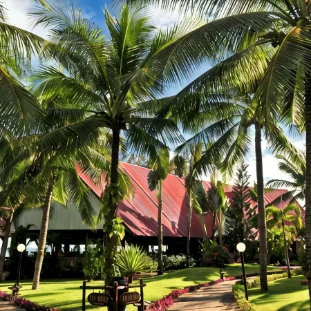Four Oceans Beach Resort - Bon Bien Mui Ne