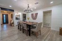 Upscale Family Gem ~ Scenic Pool ~ Game Room ~ Pkg