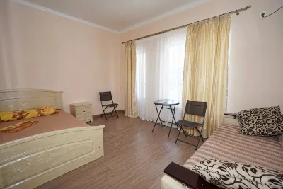 Atmosphere Mini Hotel Отели в г. 