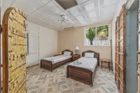 “Luxury Wellness Villa for Holidays, Retreats, Celebrations & Meetings with pool