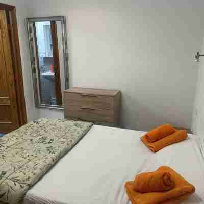 Los Cristianos, Port Royale, 2 Bed Appartment. Air Conditioning, Swimming Pool Rooms