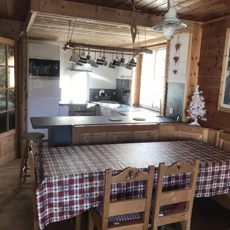 Spacious renovated apartment - 75m², at the foot of the slopes, ideal for families (baby equipment