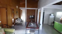 LABE KAZ KREYOL Creole house 5min from the sea, surf spot and town center