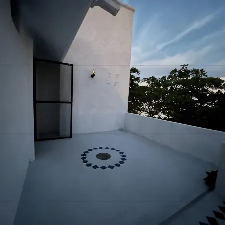 OCEAN VIEW PENTHOUSE WITH TERRACE