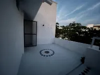 OCEAN VIEW PENTHOUSE WITH TERRACE