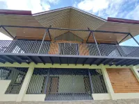 Rudy's Lodge: Discover the Ultimate Retreat, Relax, Recharge and Reconnect. - 2-Star