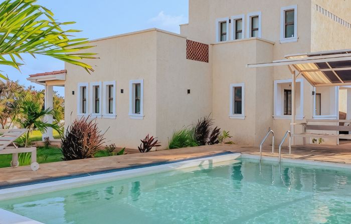 4-bedroom villa in enchanting Pazuri in Kilifi County with AC, WiFi