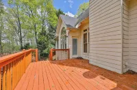 Spacious and comfy 4 Bed/3 Full Bath Canton Home!