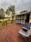 Sunset BnB - 3BR &  Lovely Waterfront Vista