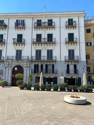Kalamarina Rooms