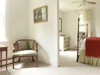 The Woodbine Inn Hotels in Catskill