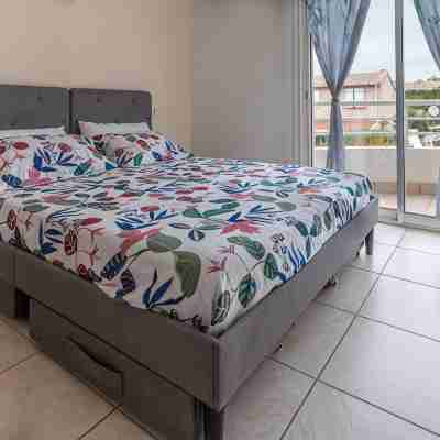 Proche Thalazur et plages, Parking privé, Piscine Rooms