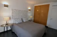 Sea and Pool at Vila da Praia - Near the beach and very close to Alvor villag - 3-Star