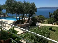 Villa in Podgora with pool, sea view, quiet location, for 2-6 people, free WiFiI - Havudsigt