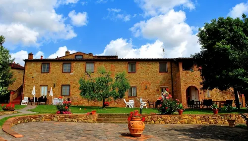 Lodging in Montaione,pool,children pool,Aircon,ideal for families, sleep 7 - Apartments