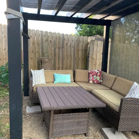 Charming renovated 3-bedroom house walking distance to downtown Elizabethtown.
