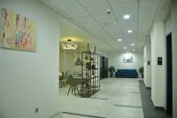 Golden Hotel - 3つ星