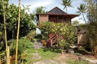 Hawaii Oceanfront 1-bedroom Cottage