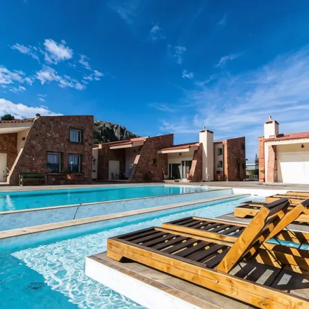 99 Luxury Exotic Villas