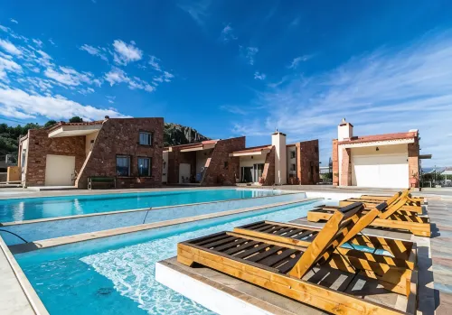 99 Luxury Exotic Villas