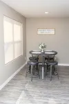 Quiet and cozy new townhome minutes from the mall exit.