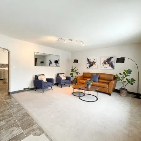 Modern Comforts Downtown Living within walking distance to all the conveniences