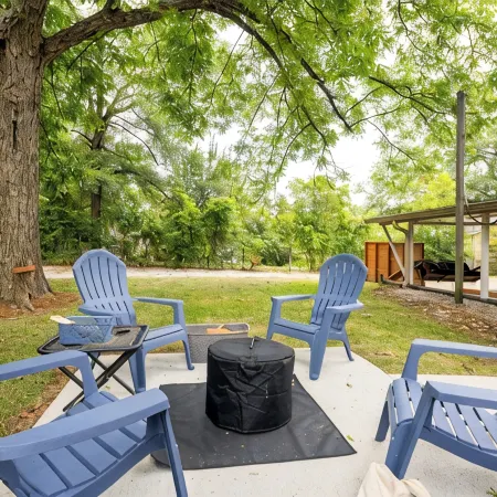 Convenient Cottage Unit w/grill close to Hospitals, Restaurants and Ft Moore