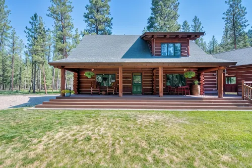Calaway Lodge --fishing, hunting, summer sports, winter sports, national forest