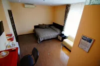 Na Kalinina Mini-Hotel - Inns
