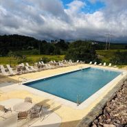 Modern Mountain Retreat — Perfectly Situated-Central AC- Pool!