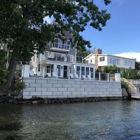 Luxury Villa-Private Waterfront on Lake Winnipesaukee w/ Boat Dock- Meredith Bay