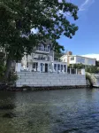 Luxury Villa-Private Waterfront on Lake Winnipesaukee w/ Boat Dock- Meredith Bay - Boutique
