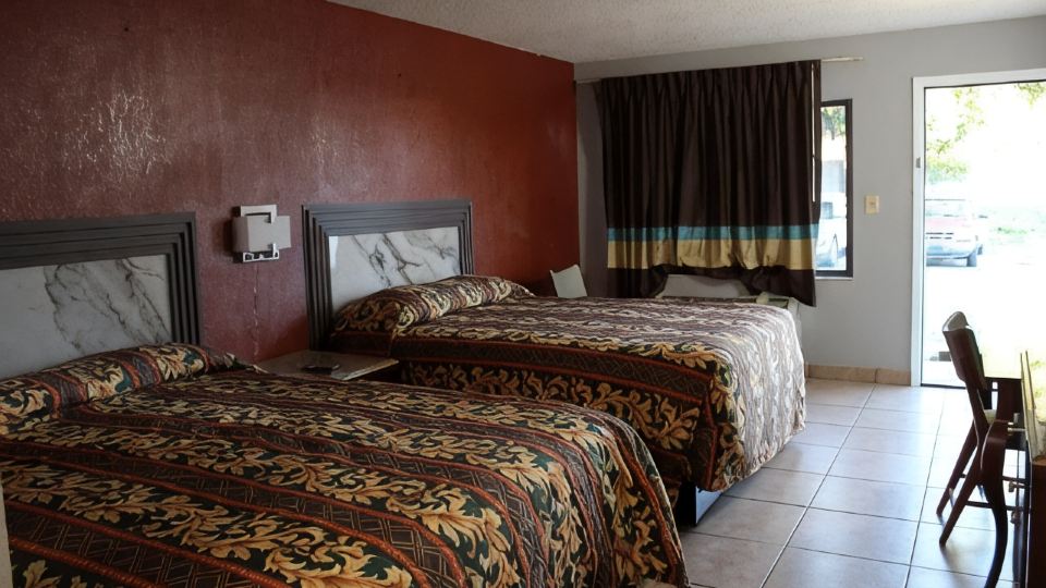 Oak Ridge Inn