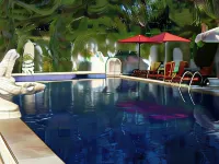 Mas de la Chapelle - Pools