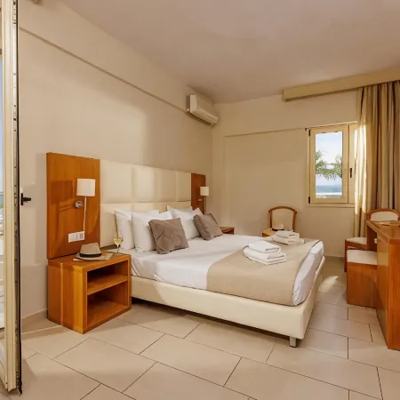 Malia Bay Beach Hotel & Bungalows