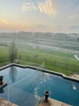 Lago Lounge, Enjoy Nature in a Family Retreat with Pool and Hot-Tub - Private Pool