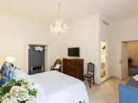Relais Palazzo Cacace Hotels in Meta