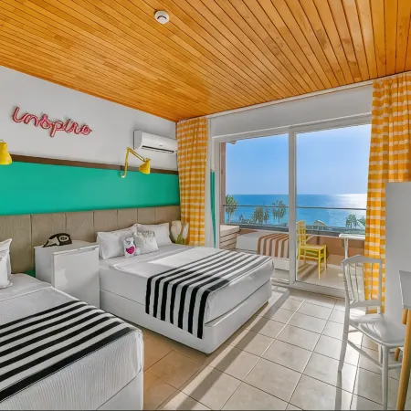Anjeliq Downtown Boutique Hotel