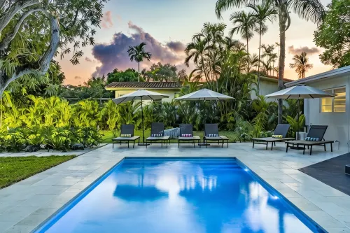 Casa Spur/8BR Villa/Miami Mini Resort w/ Pool+ - Pools