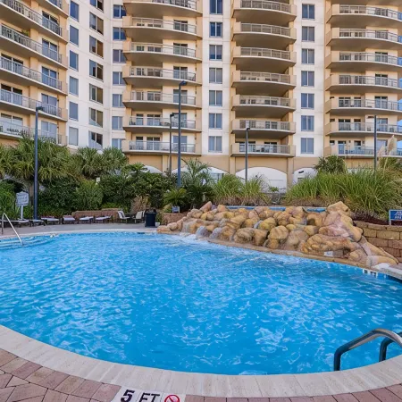 OCEANVIEW 308 MARGATE - Bright Beach Decor, NEW FLOORS, & Ready to Accommodate!