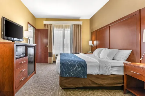 Comfort Suites Findlay I-75 Near Sports Complex