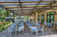 3 Pools, lazy river, walk to 5th ave restaurants! - 3-Star