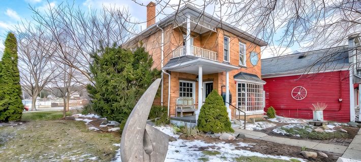 Luxury Harbor Front Home in Town Chef's Kitchen 4 Ensuite King Rooms + 1/2 Bath Hotels in Saugatuck