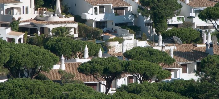 Vale Do Garrao Villas Hotels in Almancil