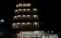 Grands Orchid Hotel