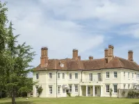 Prince Hill House Hotels in Devizes