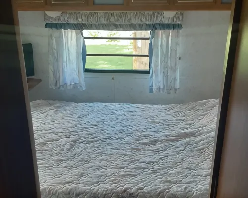 Russell's Roost Camping , Boating, Fishing ON Martiny Chain of Lakes. Hotels in Mecosta County