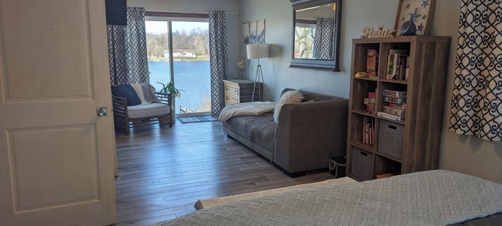 Lake Retreat With Hot Tub Hotels in LaGrange County