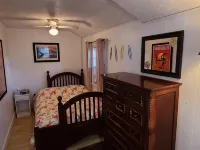 Waterfront Cottage - fantastic unobstructed views!! Hotels in Wellfleet